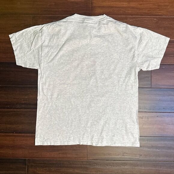 Wildlife Graphic Tee - Picture 4 of 4